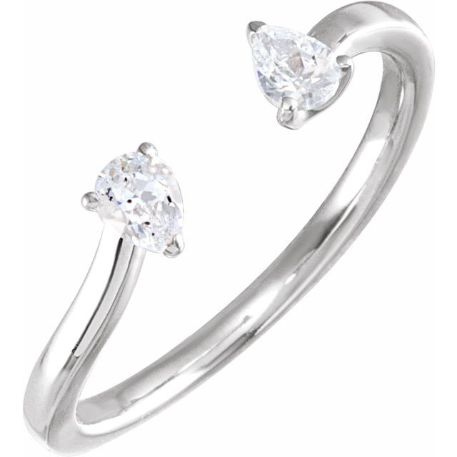 Golden Dew – Lab-Grown Diamond Two-Stone Ring