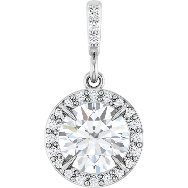 Gilded Brilliance – Halo-Style Diamond Dream Pendant