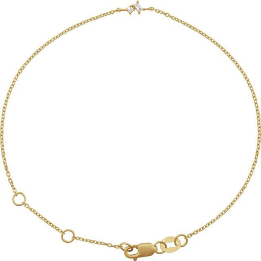 Golden Connections: 14K Diamond-Embraced Link Bracelet