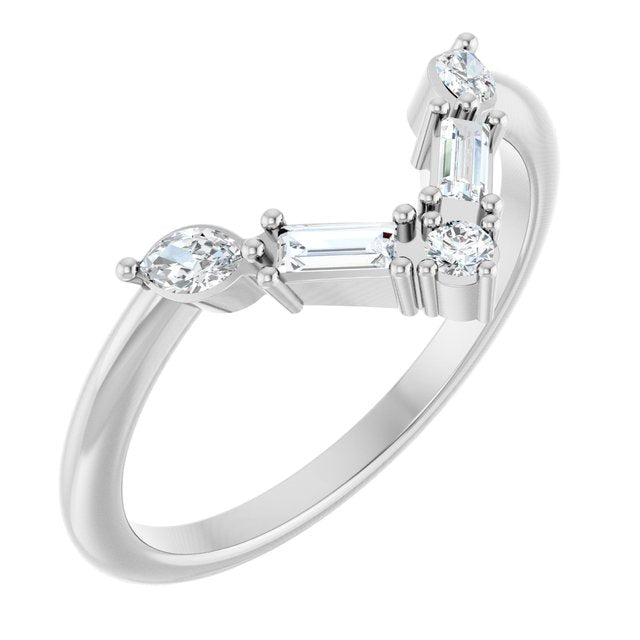 Radiant Vibes – Natural Diamond V Bar Ring